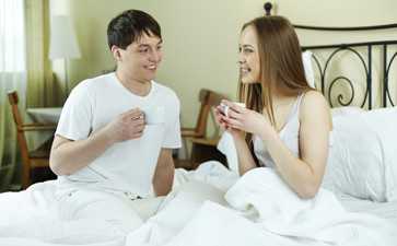 婴儿肚子鼓鼓的常见原因及区分方法